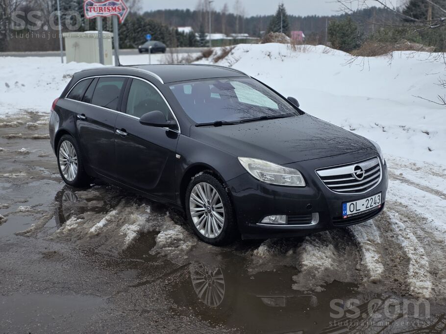 2.0D, 118Kw, Sports Tourer
Auto ir nevainojamā tehniskā un vizuālā stāvok