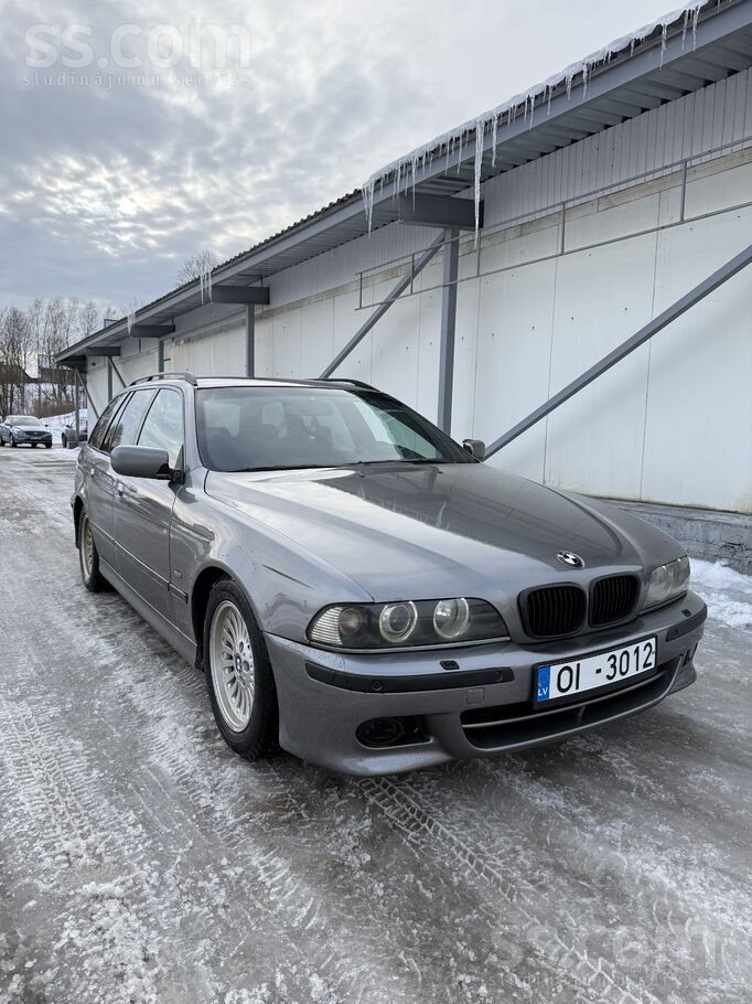 BMW Pārdod E39 Individual. 