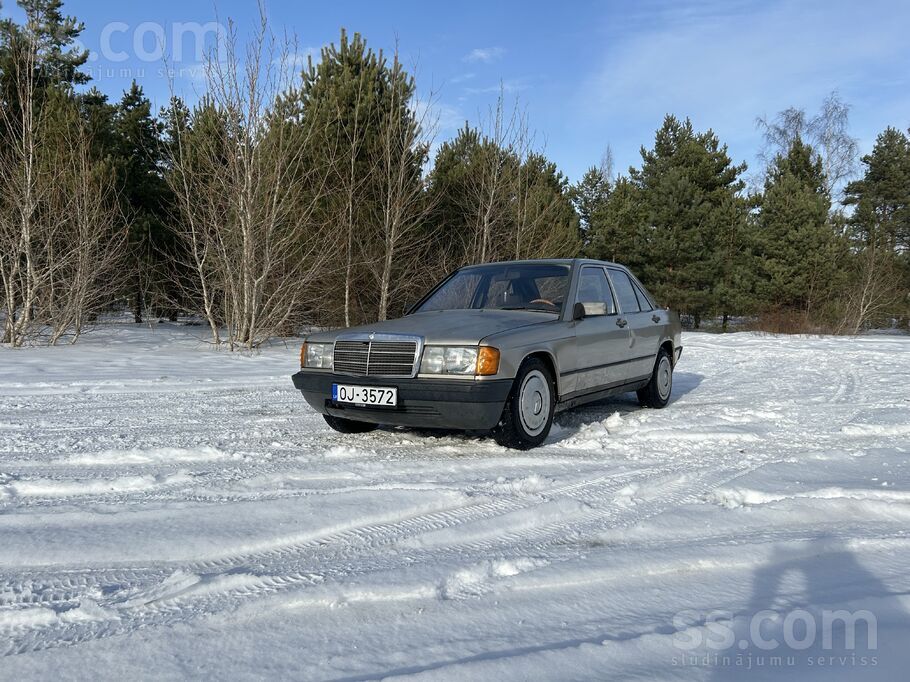 Pārdodas Mercedes-Benz 190, 2.0 benzīns. Uz tehnisko apskati tika veikti met