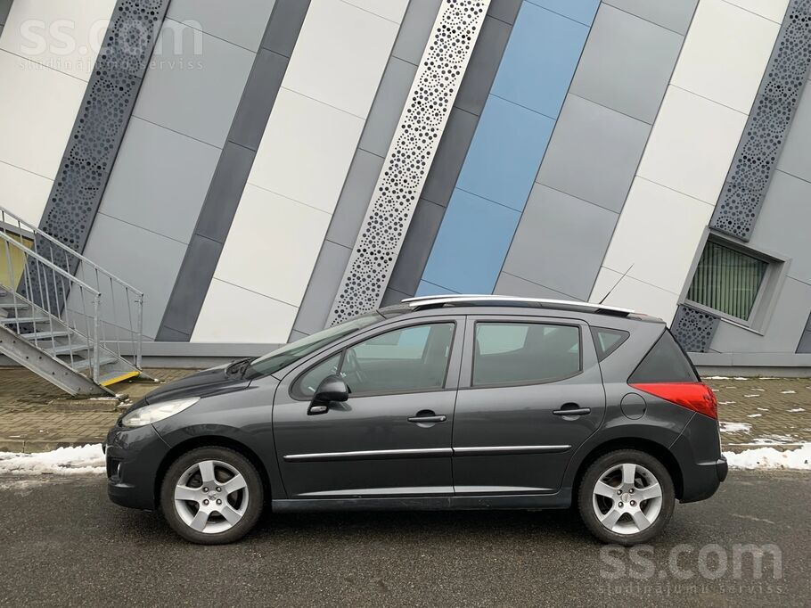 Šodien izieta jauna TA. Jaunas ziemas riepas. Patēriņš 4 litri. Nesen nomain