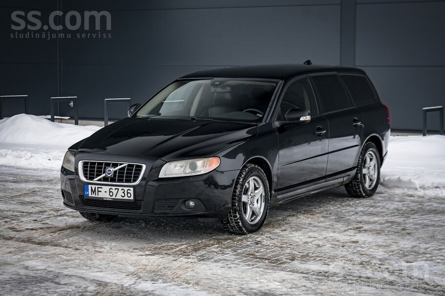 Volvo Volvo V70 2.4 dīzelis, Automāts.