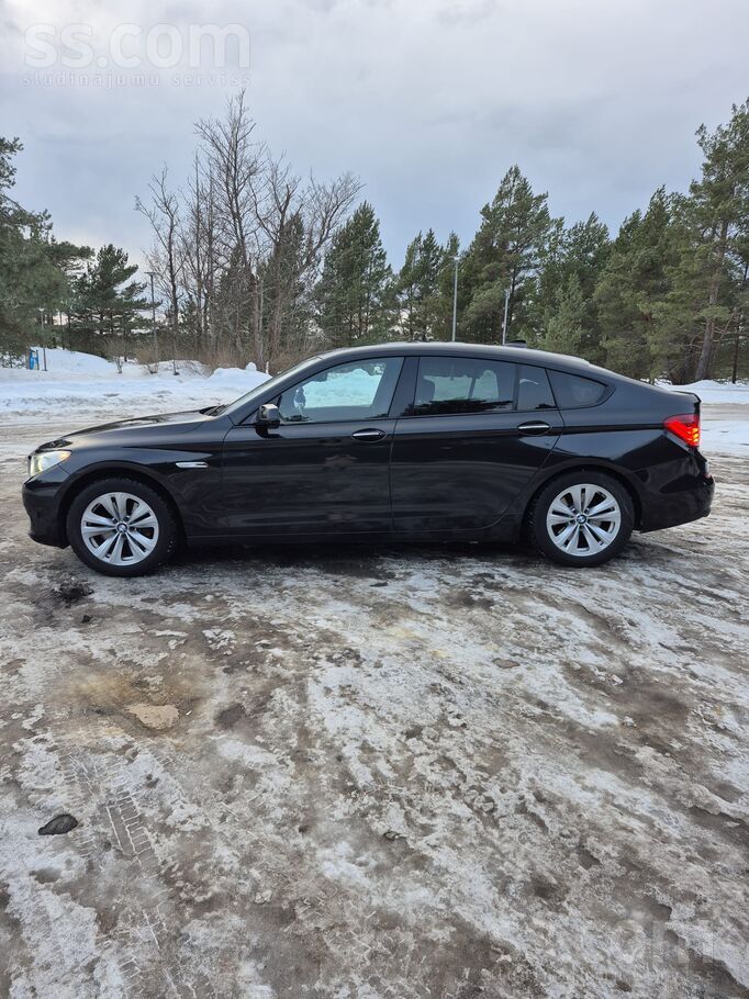 BMW Pārdod īpašniece BMW 530 GT modeli. Auto labā tehn