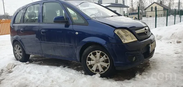 Opel Pārdod Opel Meriva 2008 – iedarbināms, pēc sadursm