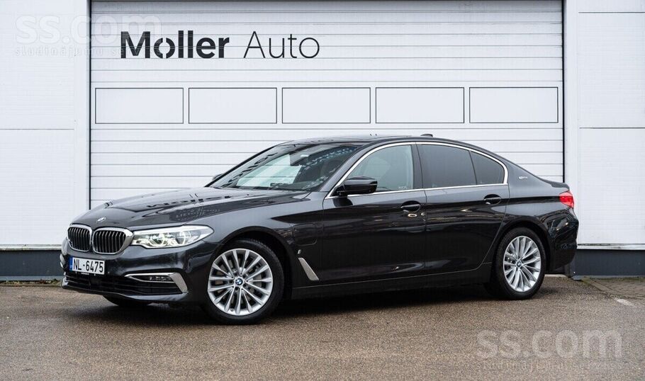 BMW BMW 530E iPerformance (248 zs) ar automātisko Pārn