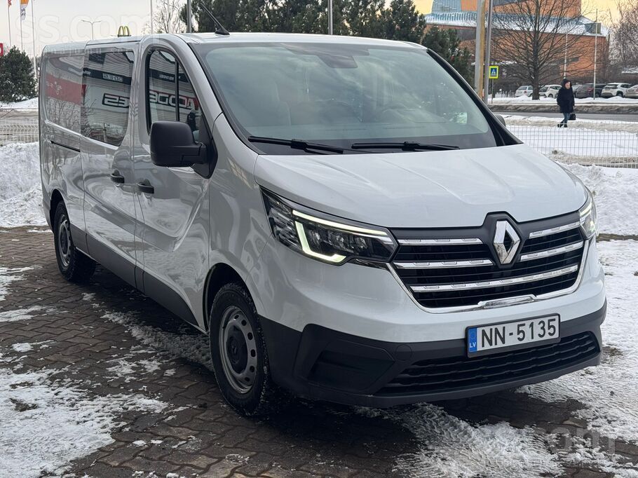 Cena ar Pvn Renault Trafic 2.0 dīzelis. Nākamās apskates datums:09.06.2026