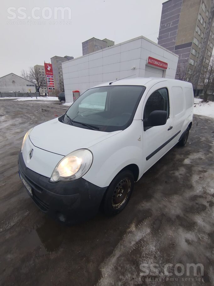 Renault Uzņēmums pārdod darba kārtībā esošu 2012. gada Ren