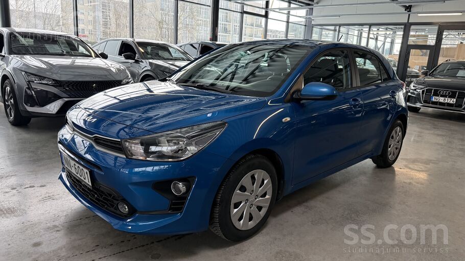 1.2 Benzīns (84zs), Mehānika. 
Vidējais degvielas patēriņš 5, 7L/100Km. 
R