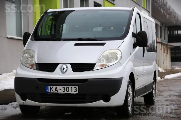 Renault 2.0dīzelis, mehānika, 7 sēdvietas, parkošanās sens
