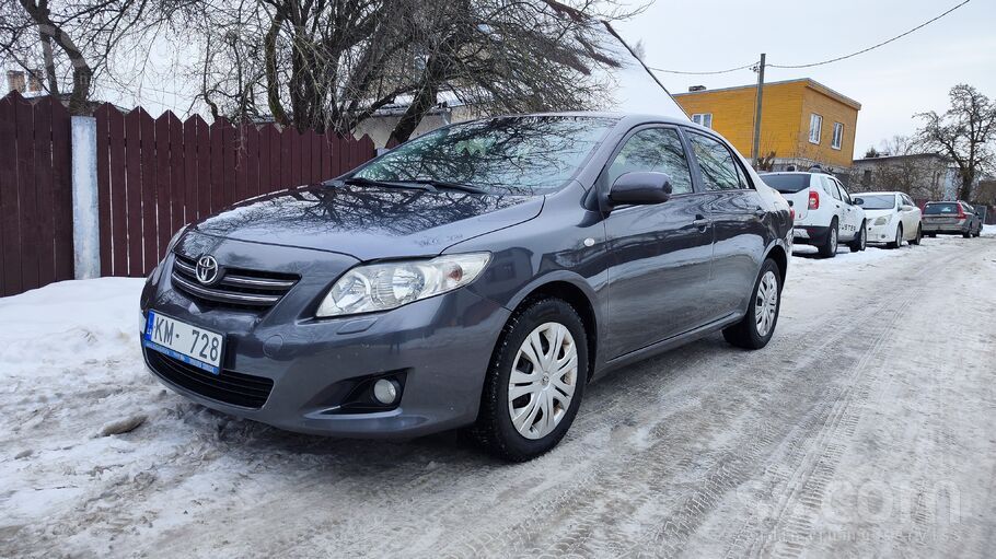 Toyota Automāts, Jauna Ta, Ceļu nodoklis ir samaksāts 1.6