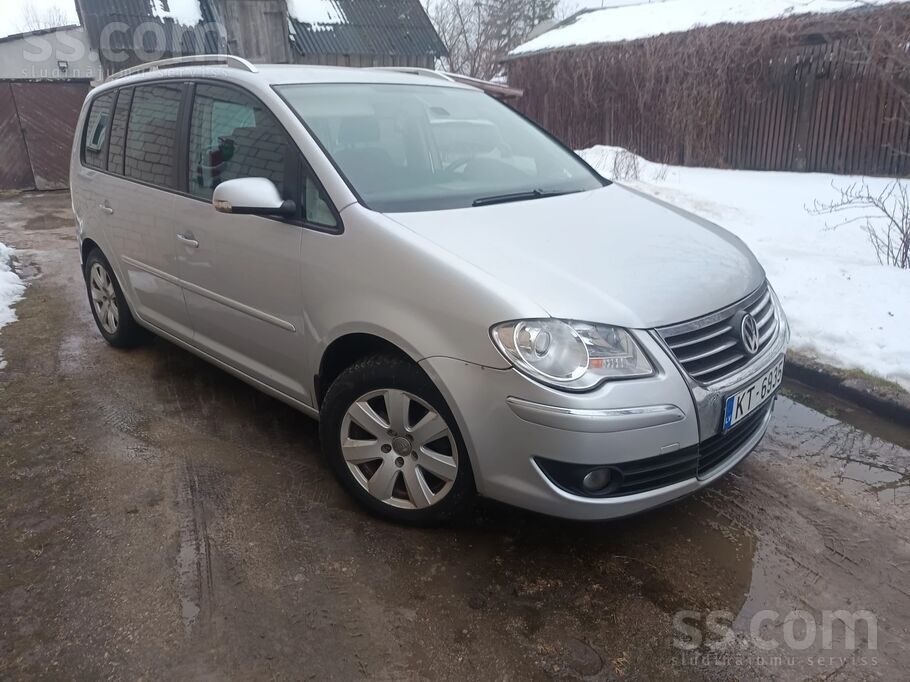 Volkswagen VW Touran 2.0Tdi/103Kw