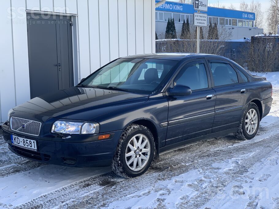 Volvo Pārdod vai maina Volvo S80 2.5tdi 103kw. Jauna TA,