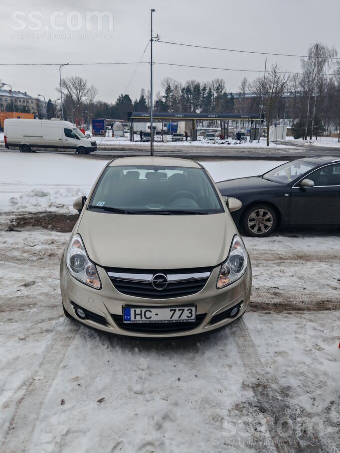 Opel 1 хозяин в Латвии. Оригинальный пробег. Хозяин уме