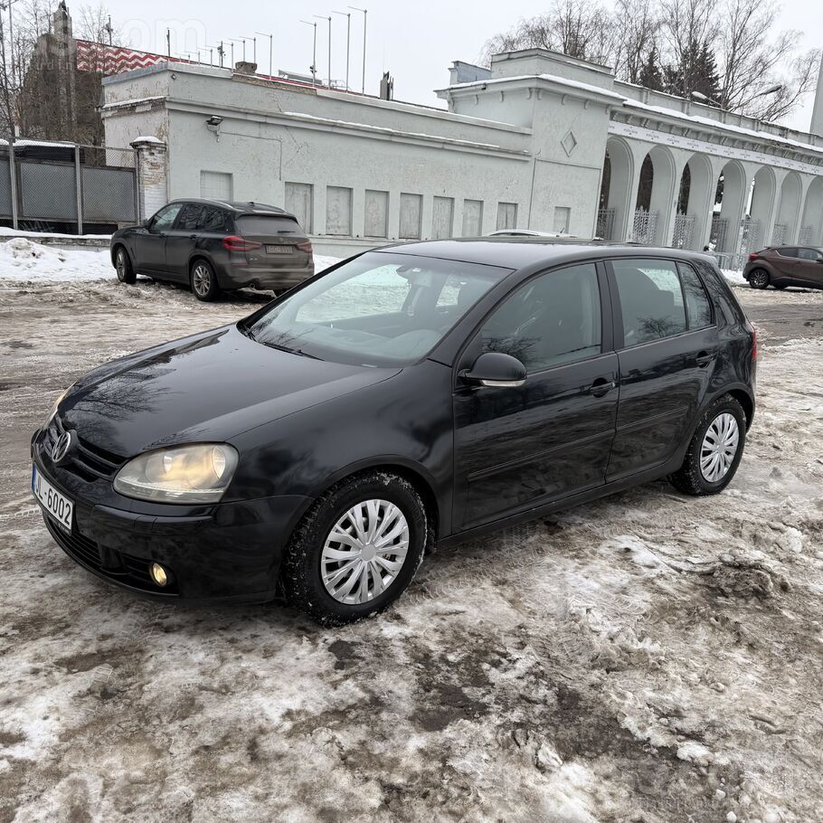 Volkswagen Pārdodu Volkswagen Golf 5 2.0 Tdi, automāts. 