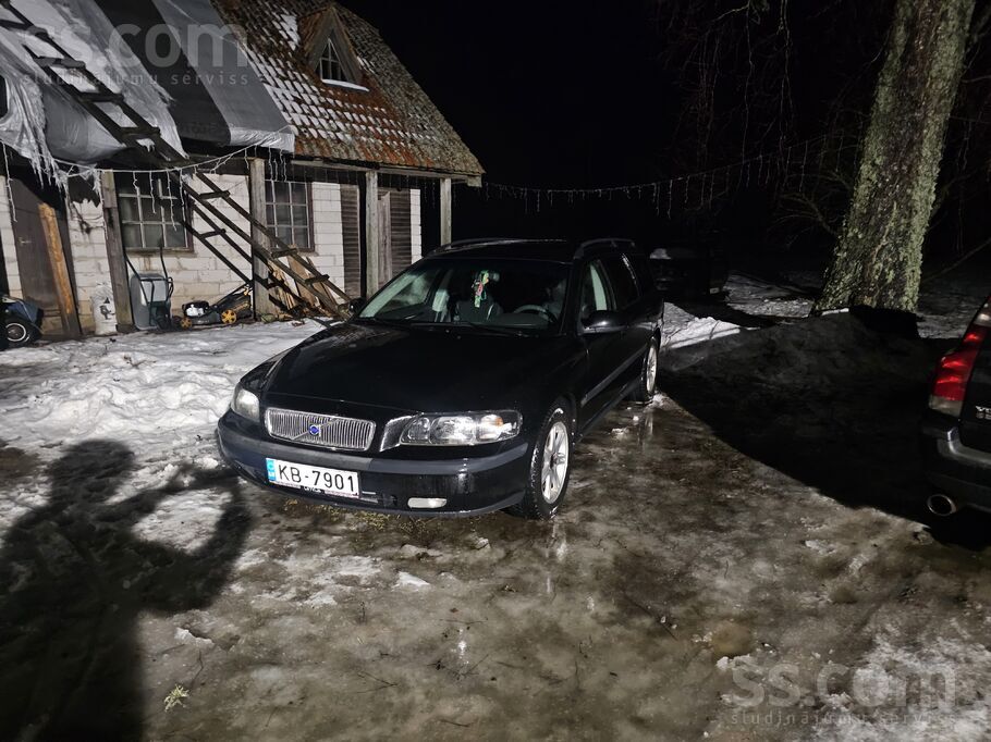 Volvo Labas ziemas riepas, pārlasīta ritošā, amortizator