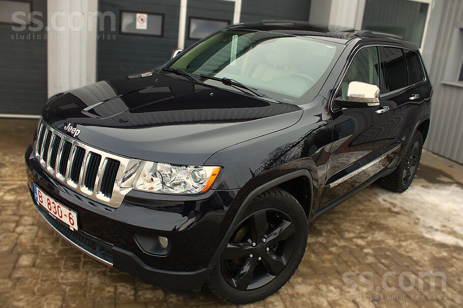 Jeep Grand Cherokee 3, 6
- Gišs individuals ādas salons
- Bi xenona gais