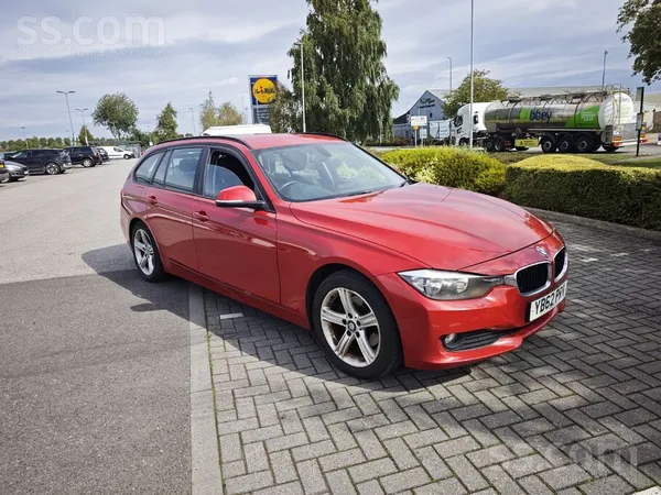 BMW 320 - 1