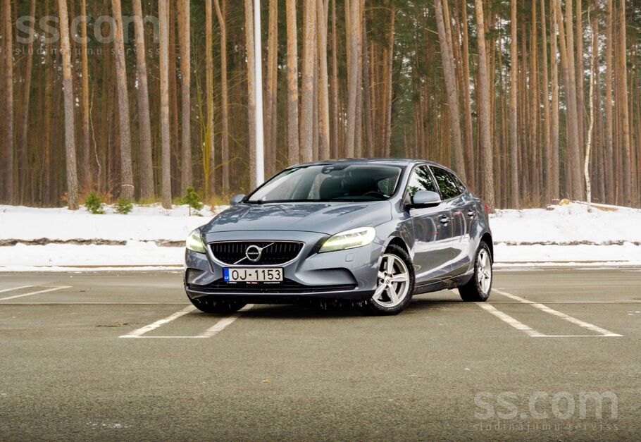 Volvo Volvo V40 2.0l dīzelis. 88kw