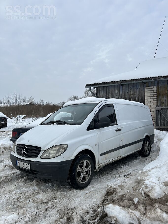 Pārdodu savu darba palīgu.
-vinjete nav vajadzīga, jeb pilna massa 2700kg