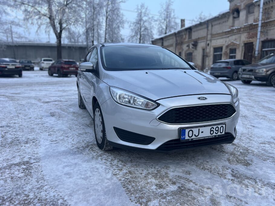 Ford Labā stāvoklī, iegādāta pirms 2 gadiem Vācijā. Tik