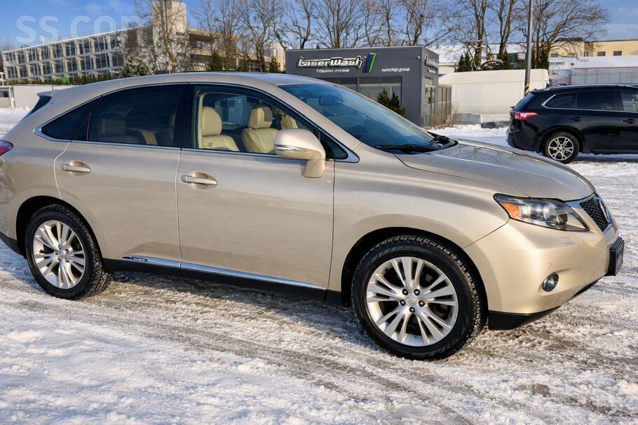 Vienīgais RX ar tālvadības pulti, izmantojot lietotni. 189 000 km oriģināls