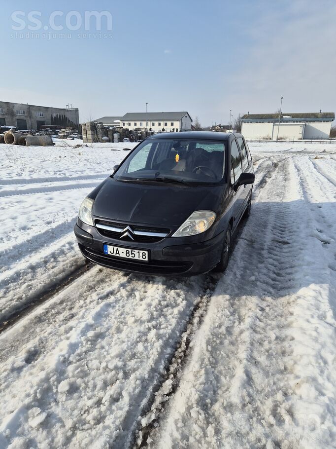 Pardodas sakarigs gimenes auto. Samainita dzinejam ella
un filtri prieksa j