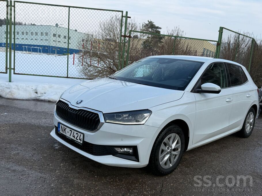 Skoda Pārdodu lielisku, ekonomisku un mūsdienīgu Škoda F