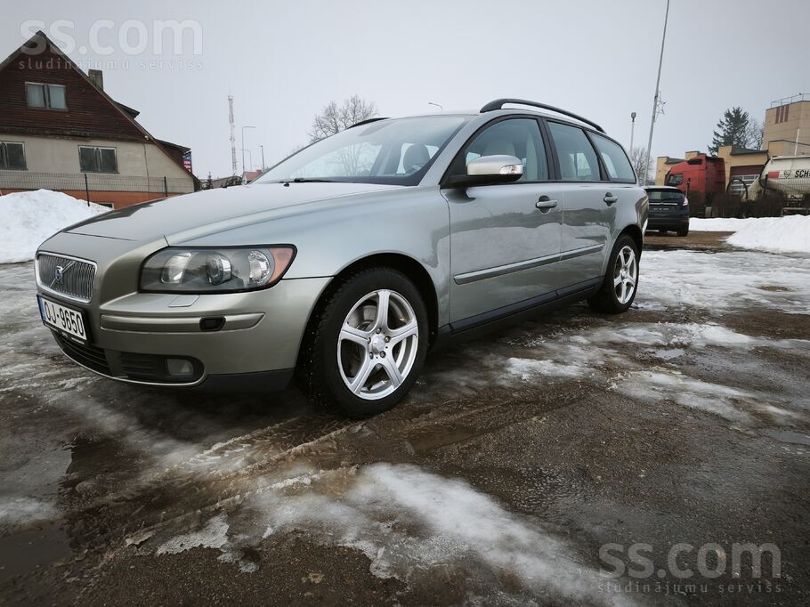 Volvo Volvo V50 2.0 Dīzelis 100 kw. 136 zs. 
