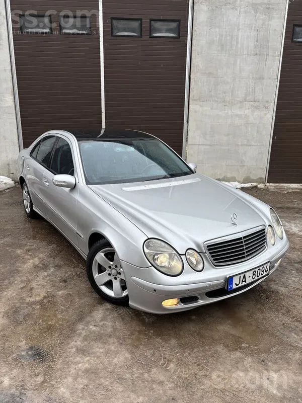 Mercedes Pārdodu Mercedes e320, 2003.gada, Avangard komplek