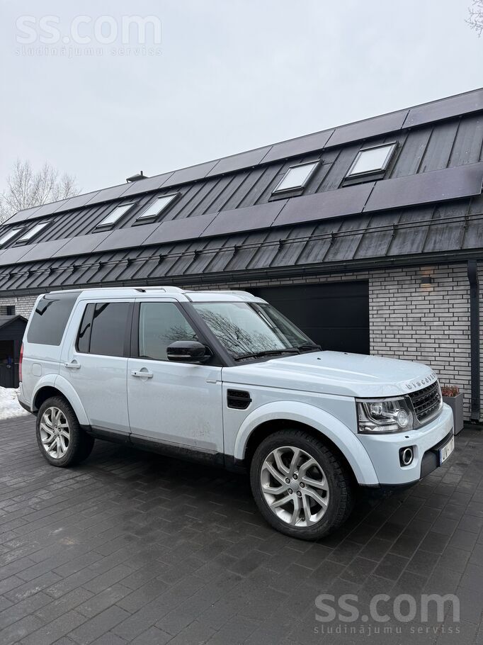 Land-rover Discovery 4/ Landmark izpildījums/ 7 vietas/ auto 