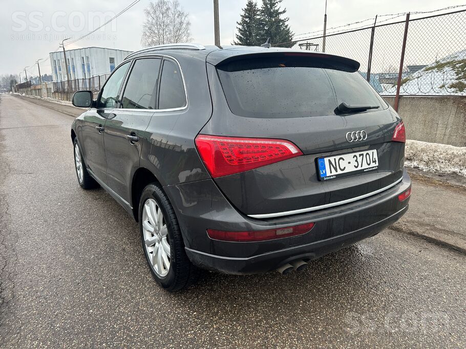 Audi Pārdodu Audi Q5 2.0 Tdi quattro ļoti labā stāvoklī