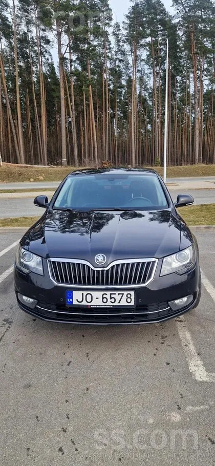 Skoda Škoda Superb facelift long versija ar 2.0 dīzeļdzi