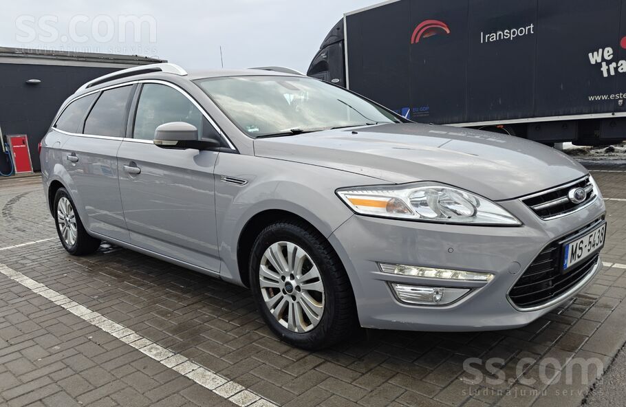 Ford Pārdodu koptu un jaudīgu Ford Mondeo universāli. A