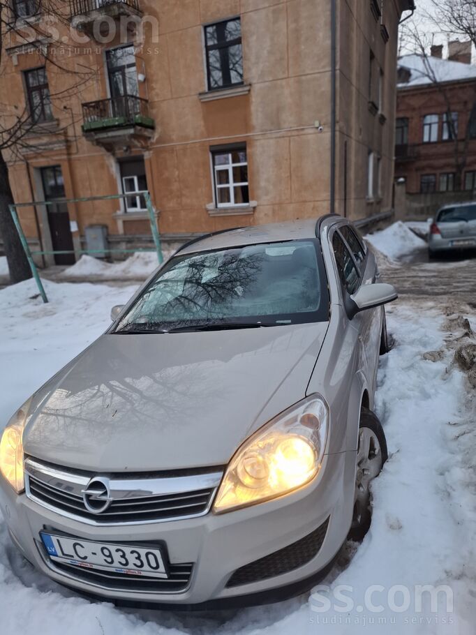 Opel Продается Opel Astra Station Wagon 2008 1.7d, 74kW