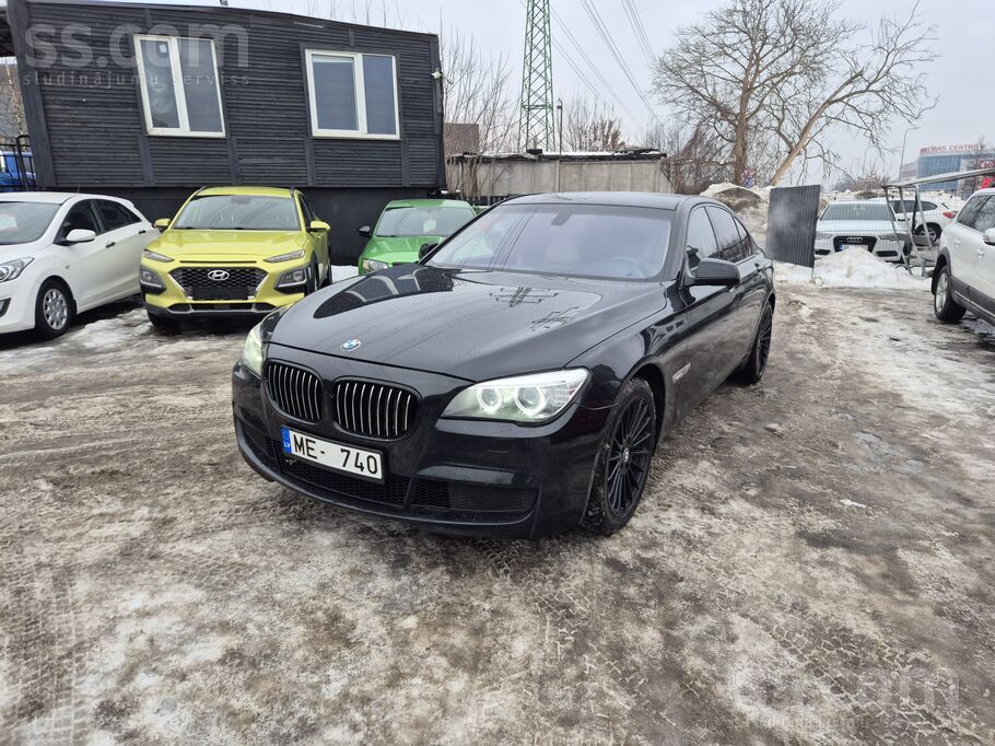 BMW BMW 740 3.0l dīzelis. 225kw
