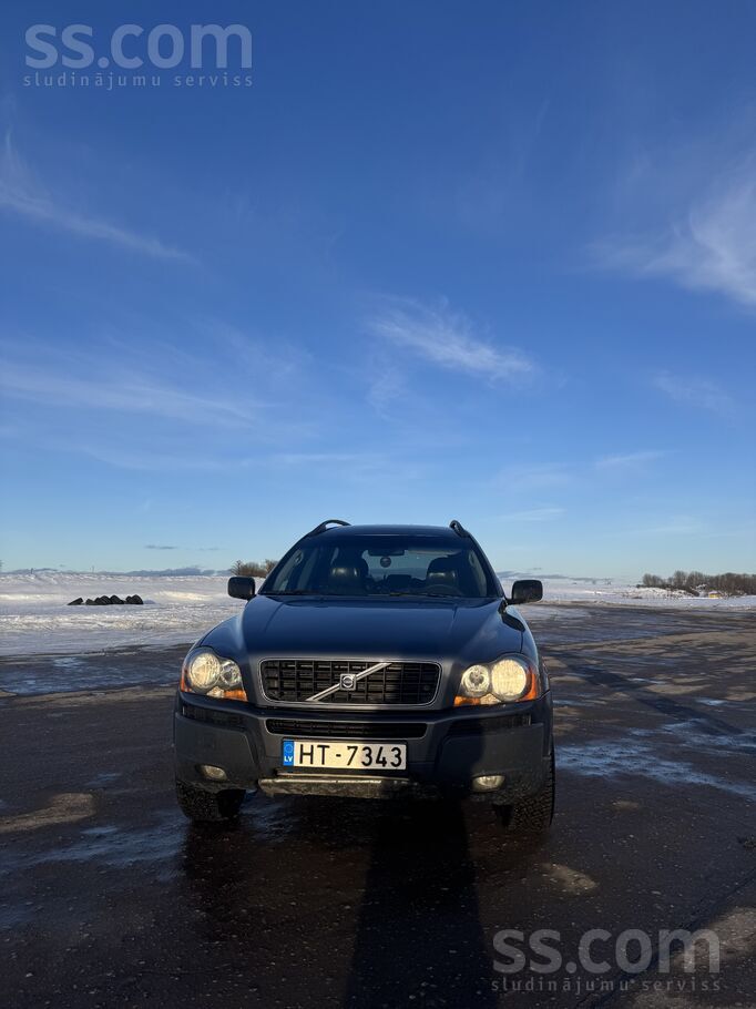 Volvo Pārdodu volvo xc90. 2.4tdi motors un tā jauda ir 1