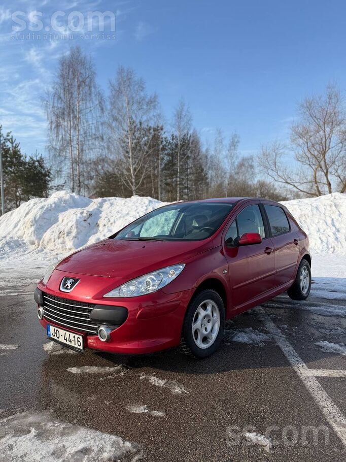 Peugeot Продается Peugeot 307 1.6 H. D. I 2006 года 80kW. 