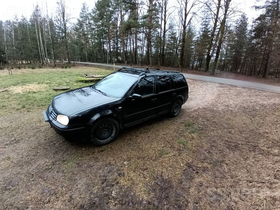 Golf 4 edition 1.9 tdi 81 kw .Auto laba tehniksas stavokli rudeni parlasita