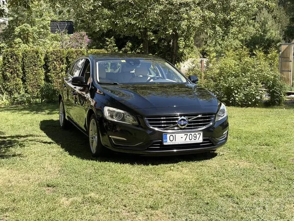 Volvo D6 (208kw / 279hp) Plug-In Hybrid, Awd. 1.8l/100km