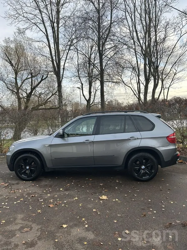 BMW Bmw x5sd. 210kw/286z. s. Labs stāvoklis, labā komp