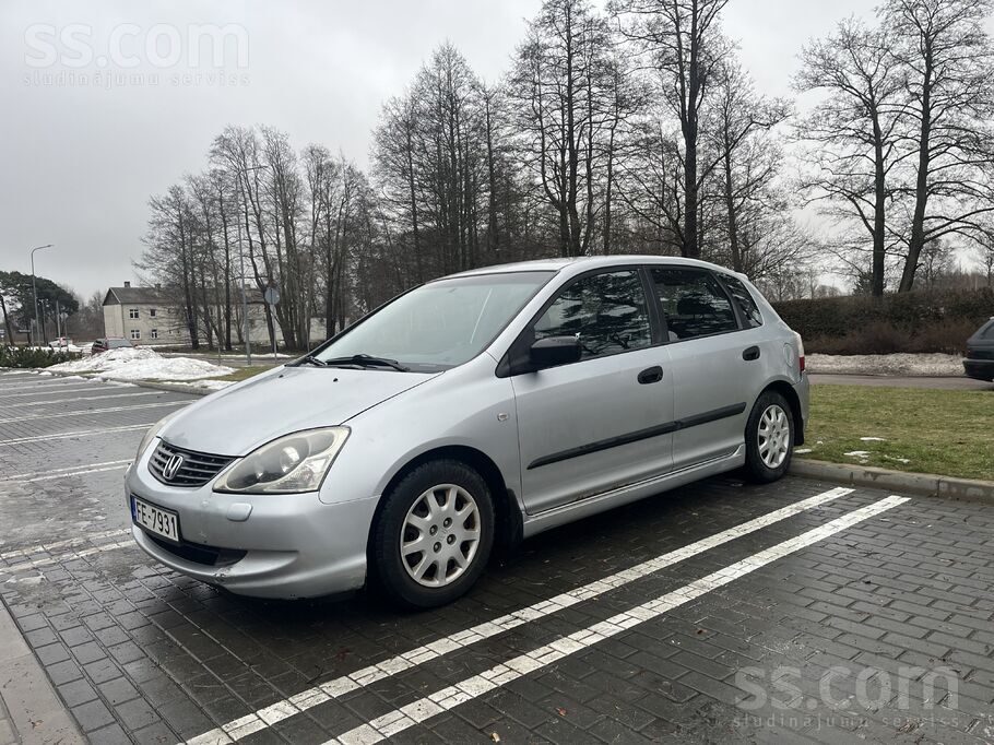 Sveiki,
Pārdodu Honda civic 1.4 benzīns, labā tehniskā stāvoklī, apkopes v