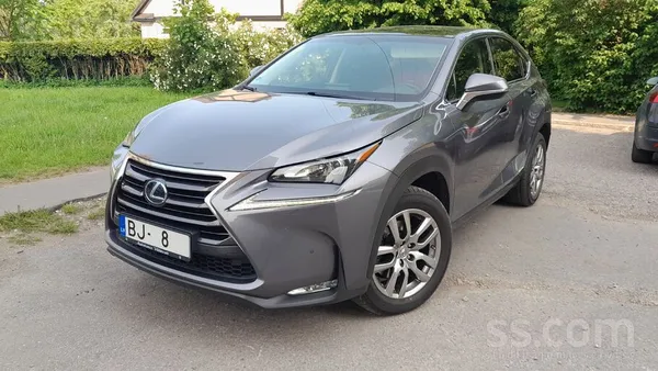 Lexus Pārdodu ļoti uzticamu un samērā ekonomisku Lexus,