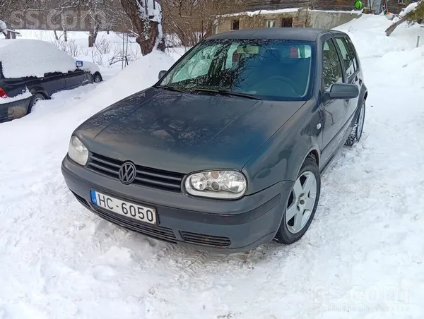 Volkswagen Pārdodu golf4 1.4 16v 55kw ar skati 08.01.27 sakar