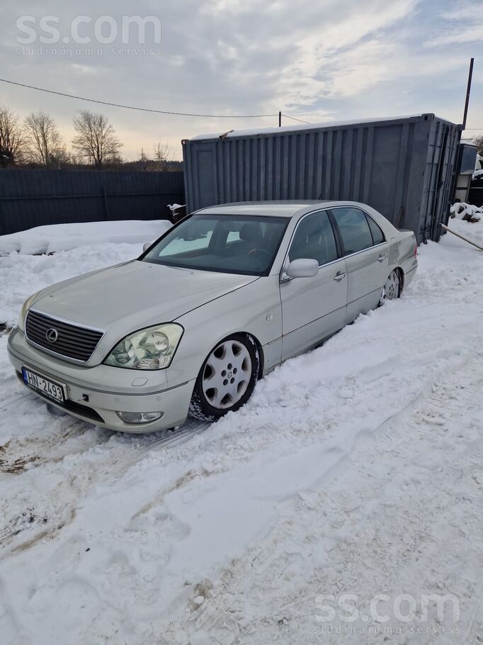 Pārdodu Lexus Ls 430 4.3i Benzīns 207kw motors, 2002.gada. Kādu laiku netika