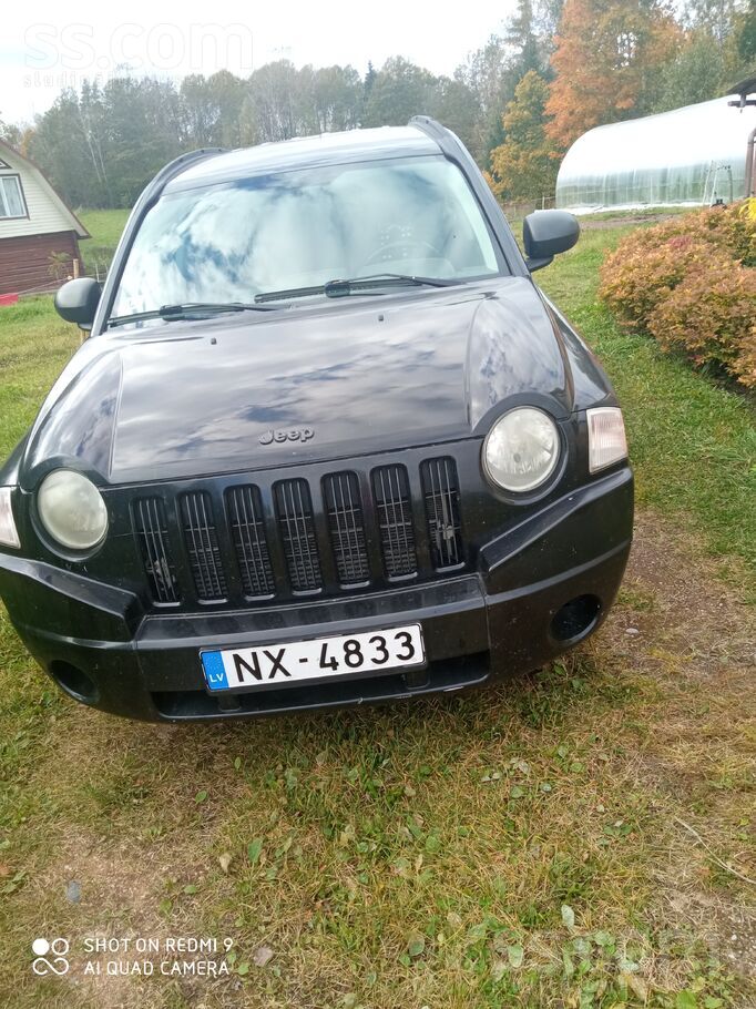 Pārdodu automašīnu Jeep compass. Mašīna atrodas Grāveros, Krāslavas novadā.