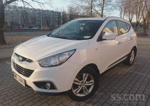 Hyundai Продаю машину в хорошем состоянии. Ездила женщина,