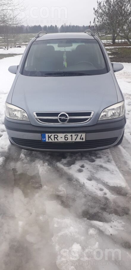 Opel Nesen izieta skate. Mainīts vidējais un aizmugurēj