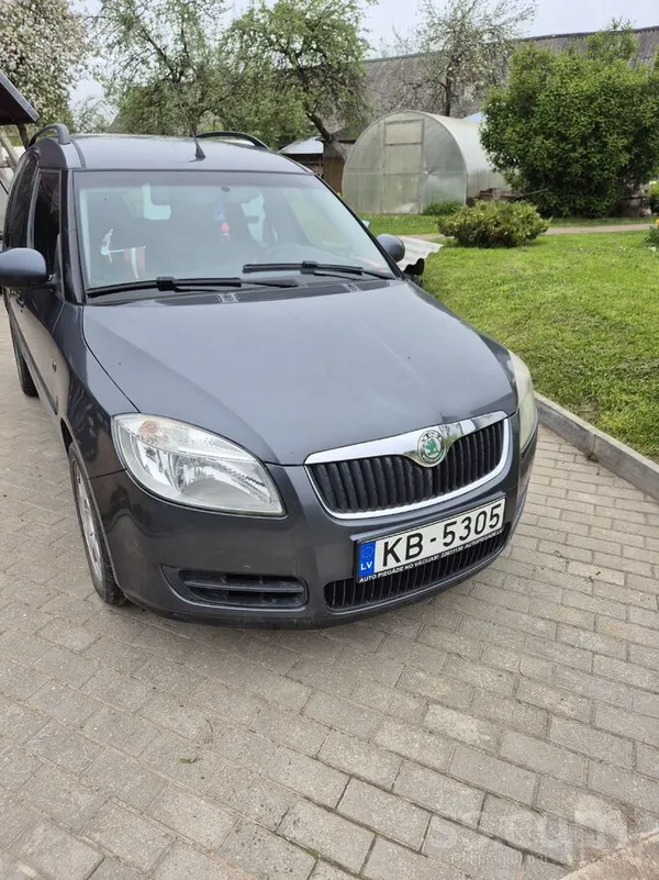 Skoda Auto labā stāvoklī, vairāk info zvanot.