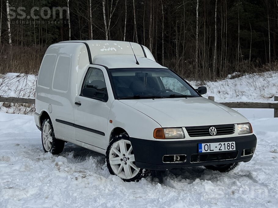 Volkswagen Tirgoju VW Caddy 2003 gada 47kW 1.9D