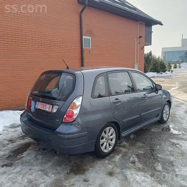 Suzuki Suzuki 4x4 pilnpiedziņa automāts, ļoti ekonomisks 