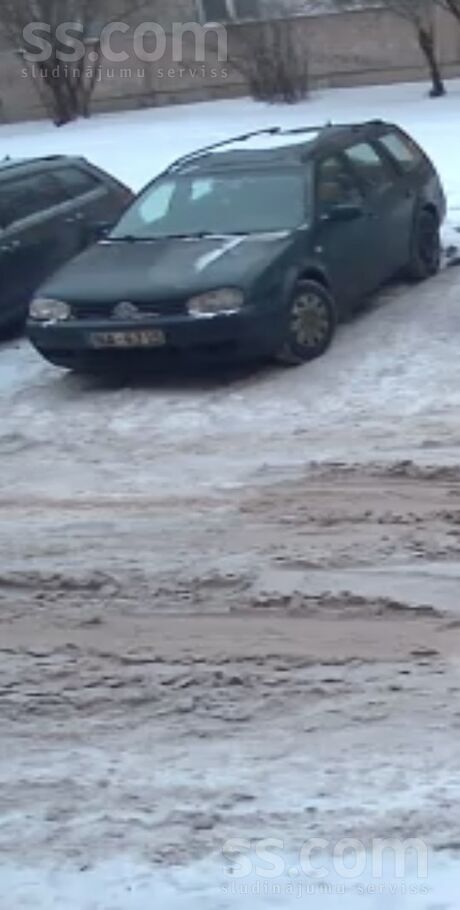 Volkswagen Pārdodu golf 4. Vasarā mainīts sajūgs, pārmetināti